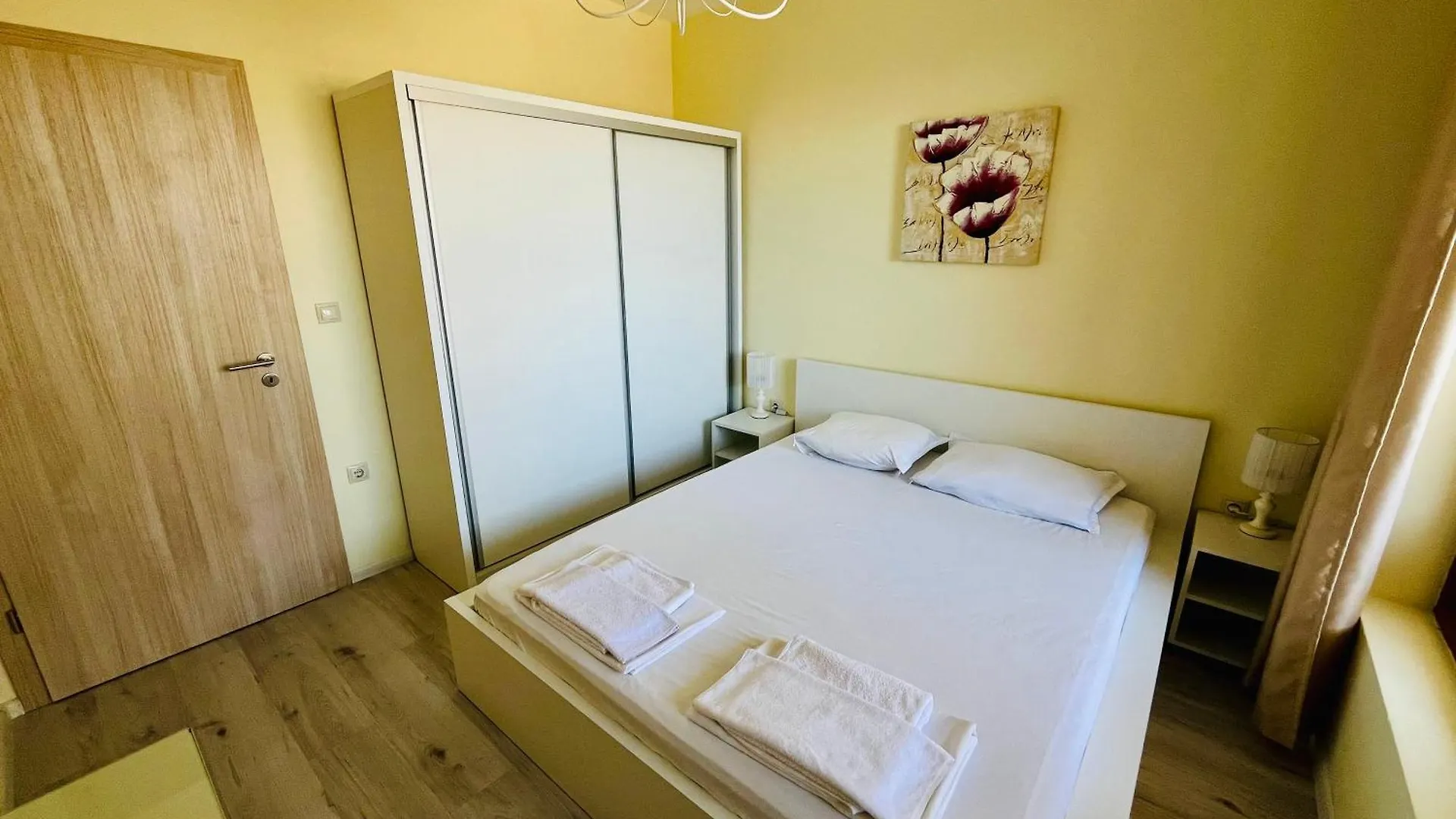 Seaside View Apartment In Βάρνα